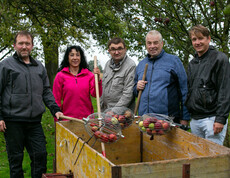 Rony Hofer, Claudia Vierlinger, Karl, Roland und Johannes Schneidinger.